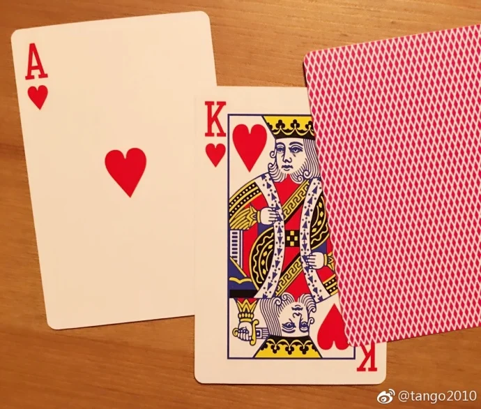 亿万pg链接棋牌大厅炸金花游戏